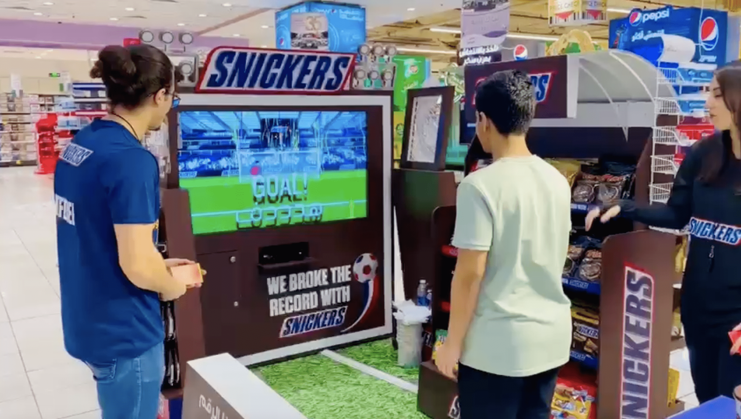Gamified Brand Engagement: Snickers Interactive Penalty Shootout — snickers-2